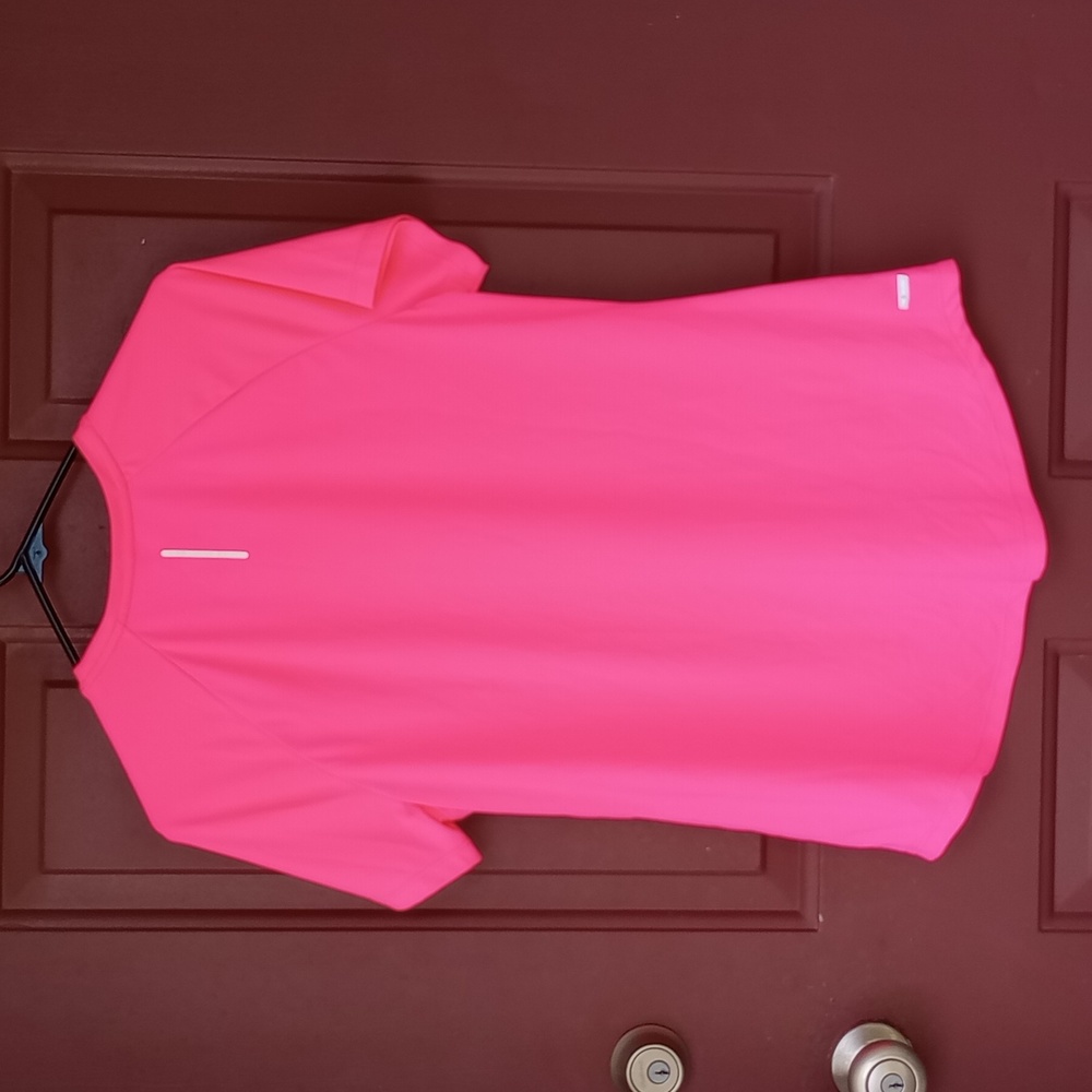 Workout Shirt - Picture 5 of 6